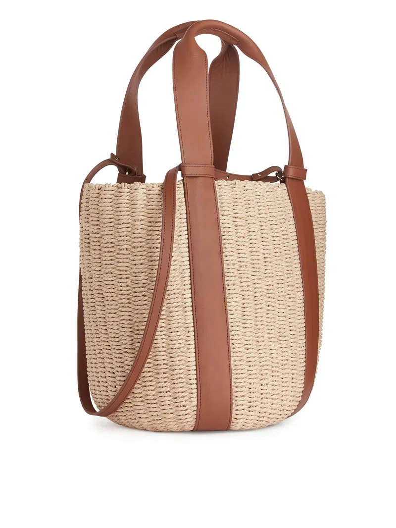 ARKET LeatherDetailed Straw Tote in Beige/Brown Endource