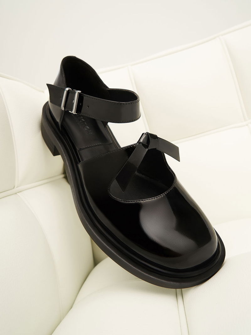 CHARLES KEITH Rumi Patent Leather Bow-Tie Mary Jane Flats endource
