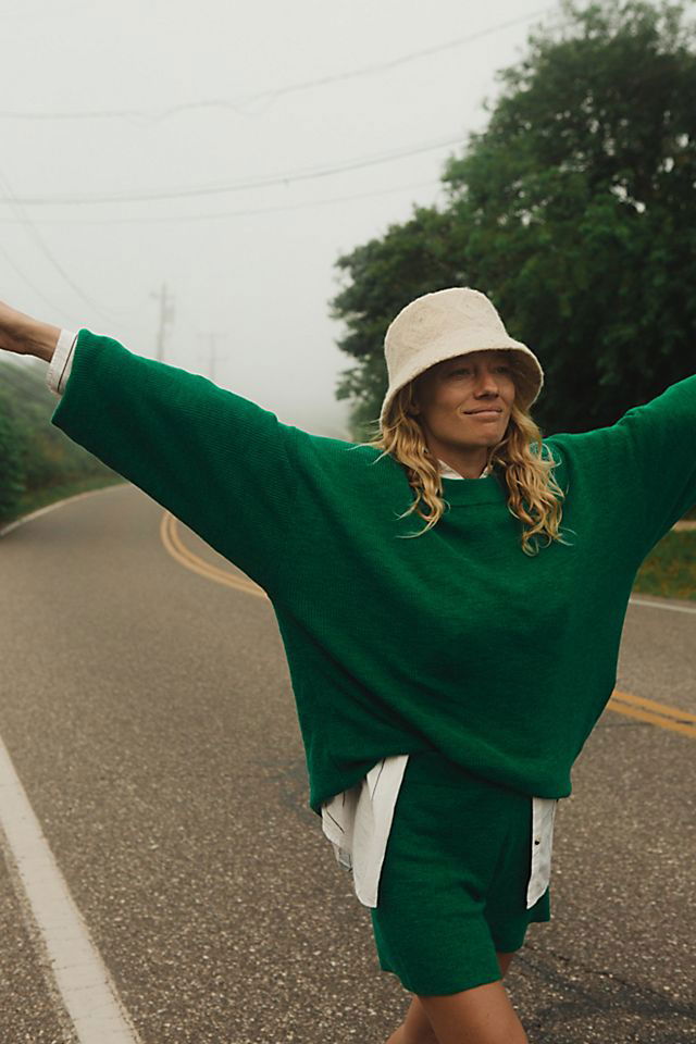 Malibu Surf Sweater Set